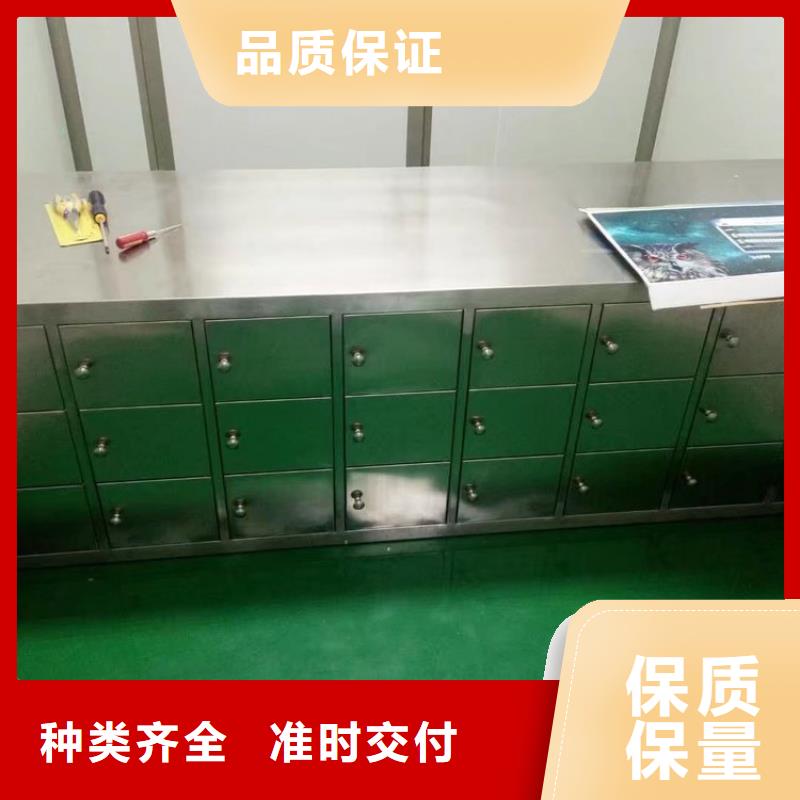 不銹鋼工作臺啤酒機實拍展現