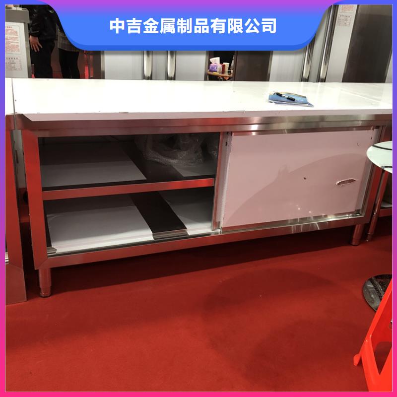 不銹鋼工作臺(tái)不銹鋼水槽小便池庫(kù)存齊全廠家直供