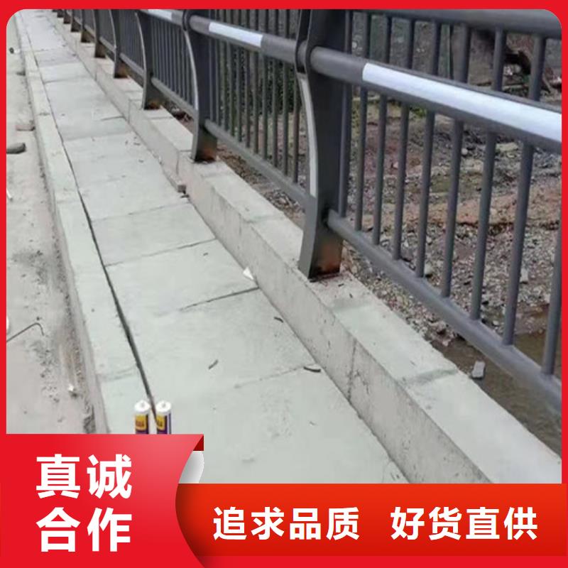 定做景區(qū)燈光護(hù)欄的當(dāng)?shù)貜S家