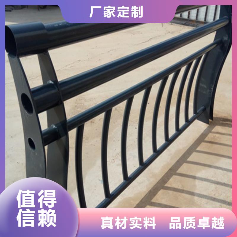 木紋轉(zhuǎn)印景觀護(hù)欄產(chǎn)品實(shí)物圖