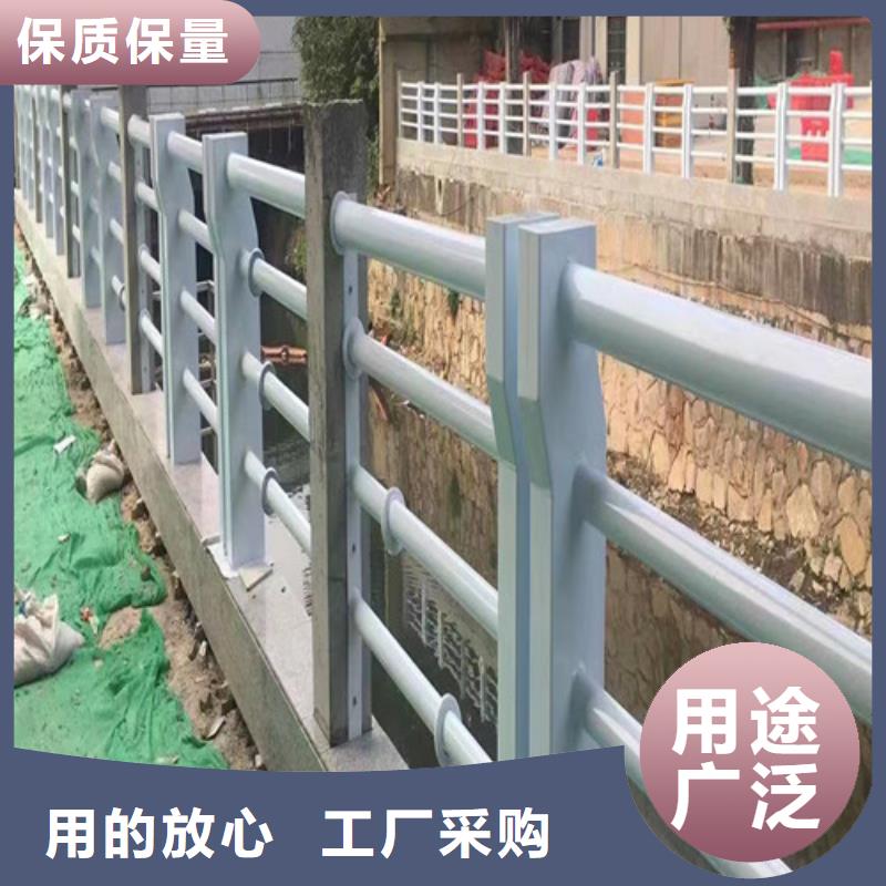 木紋轉(zhuǎn)印景觀護(hù)欄供應(yīng)廠家