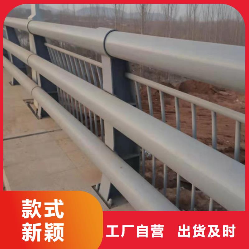 燈光防撞護(hù)欄實(shí)體大廠