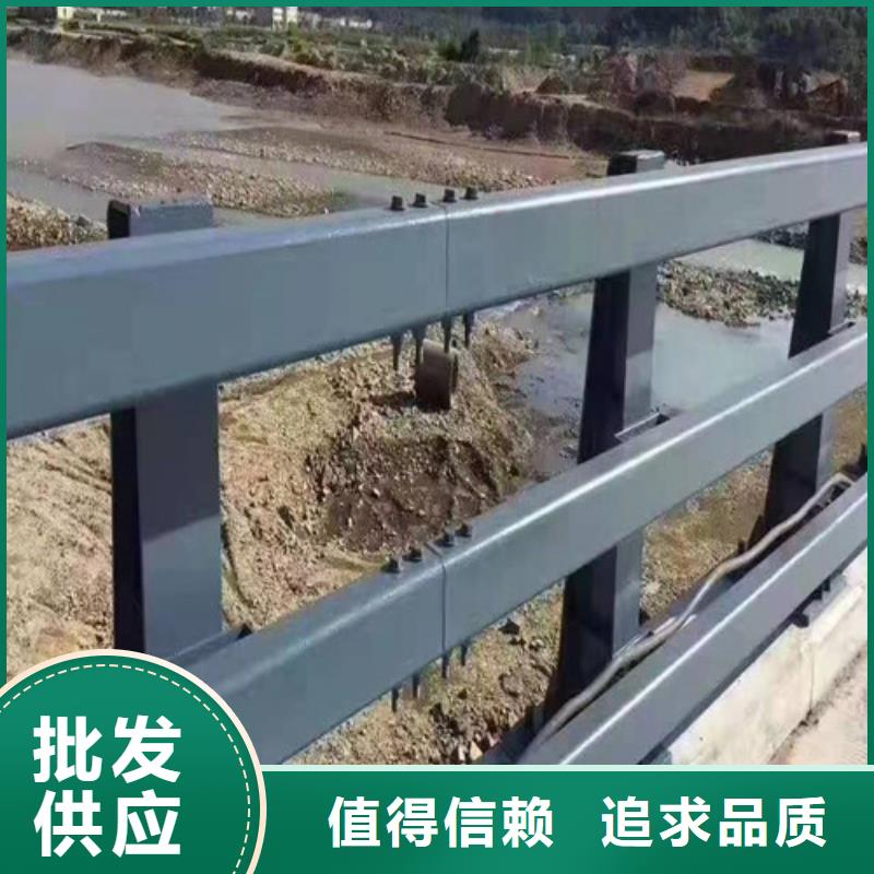 橋梁防撞護(hù)欄生產(chǎn)廠家