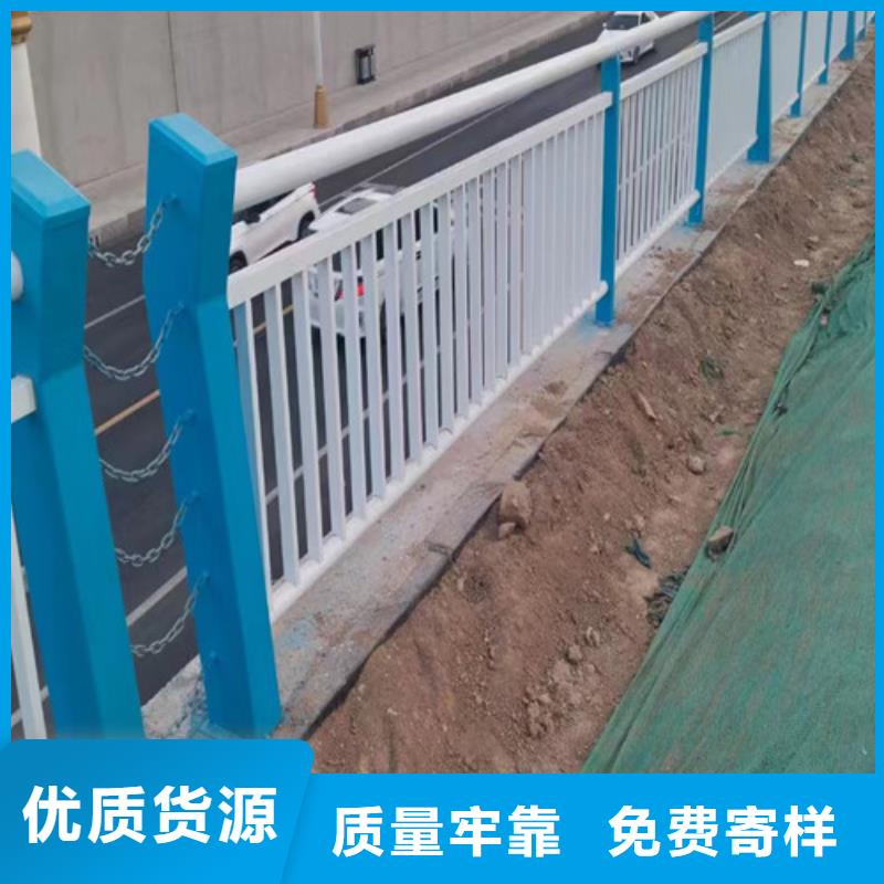 誠信經營仿木河道護欄廠家