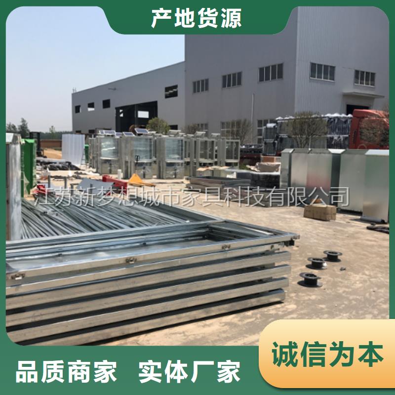 工廠宣傳欄施工隊(duì)伍