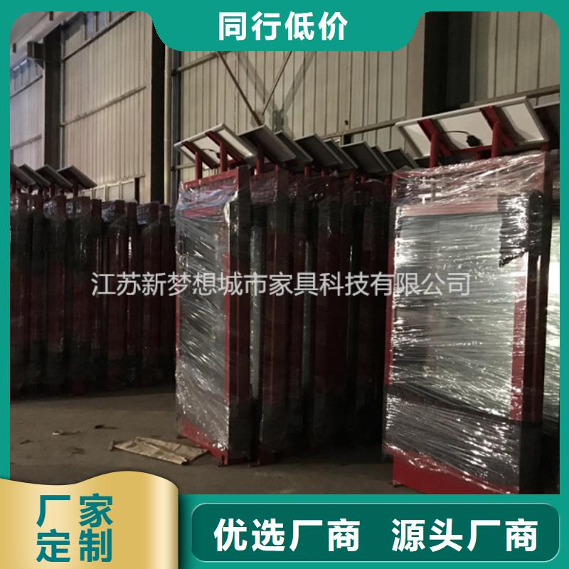 滾動燈箱經久耐用
