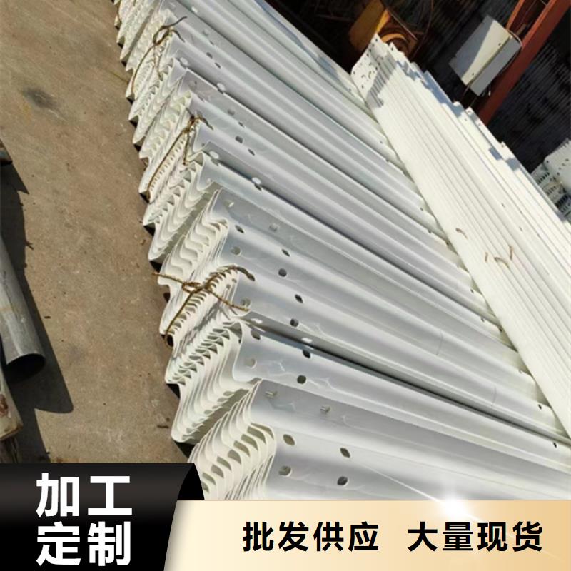Gr-C-4E波形梁鋼護欄板實體廠家