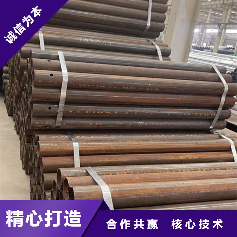 波形梁鋼護(hù)欄大型生產(chǎn)基地