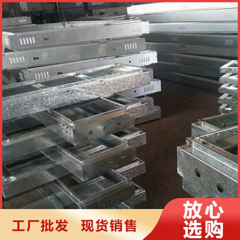 防雨LED滾動(dòng)燈箱設(shè)計(jì)