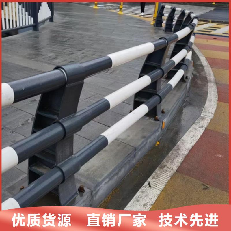 橋梁護欄防撞鋼欄桿生產(chǎn)廠家工程施工案例