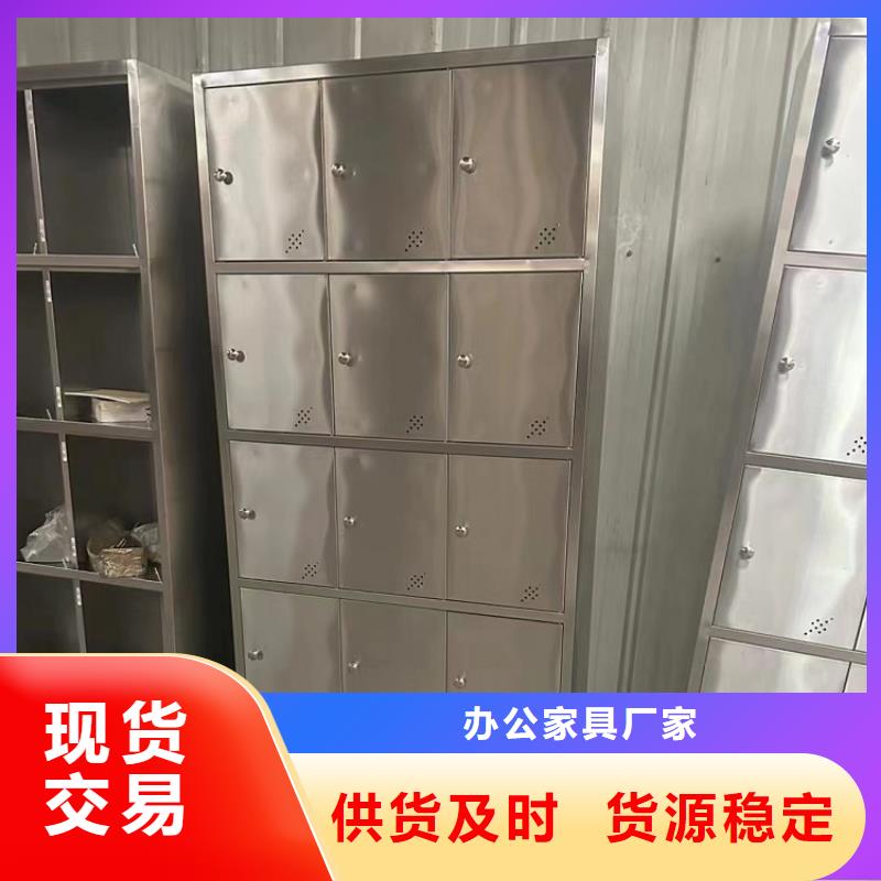 鋼制不銹鋼更衣柜款式多樣