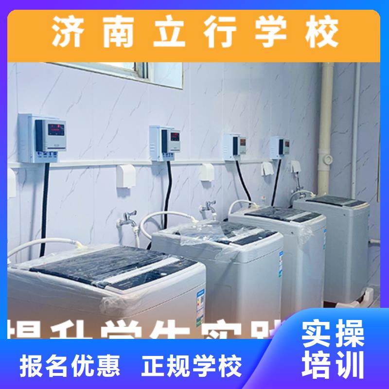 高考復讀機構播音主持學真本領