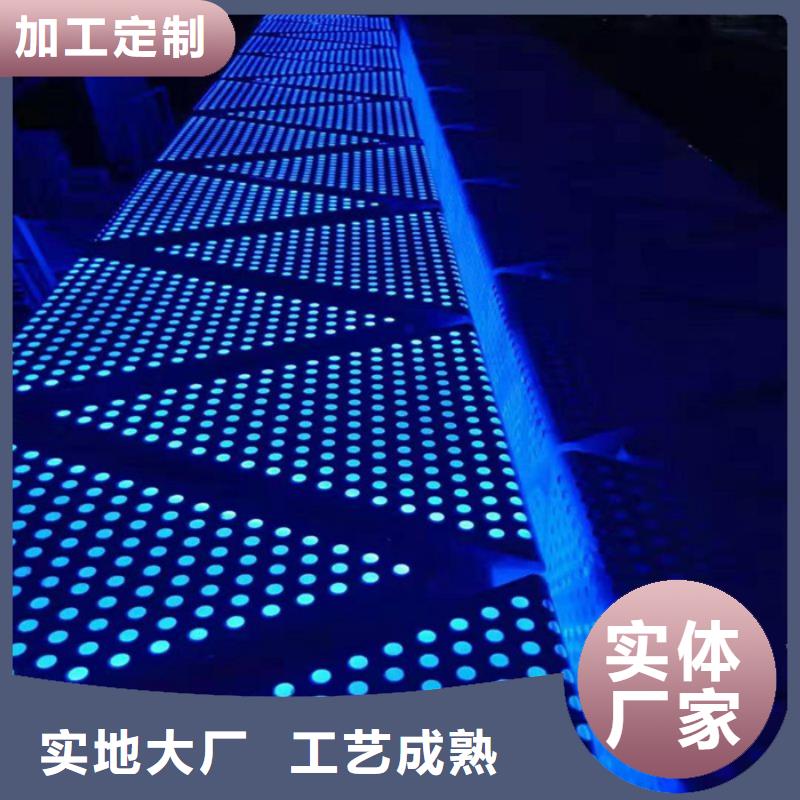 不銹鋼精神堡壘設計