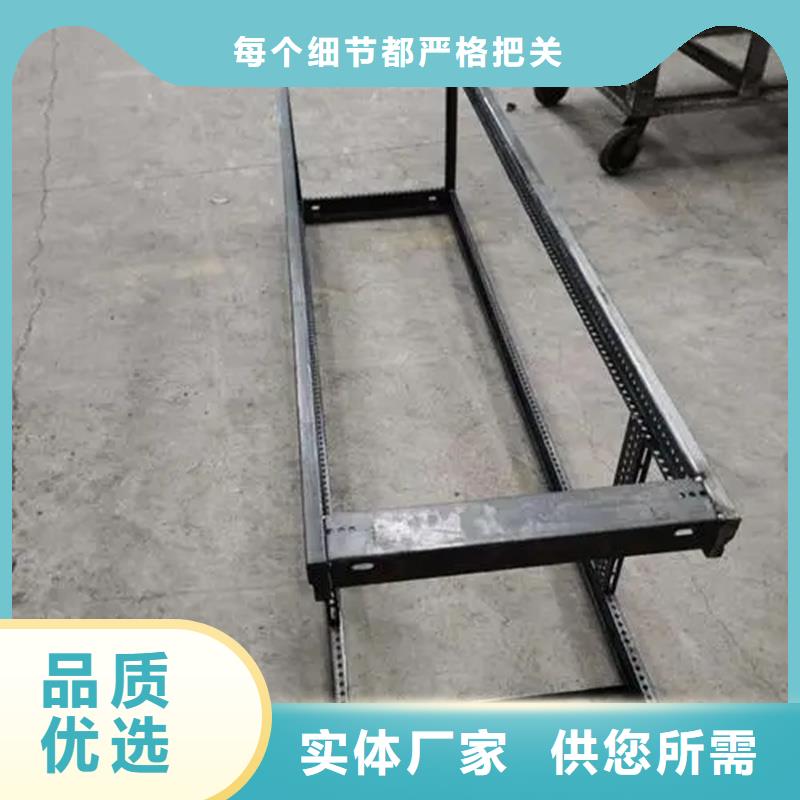 東廣MNS型電容柜殼體質量嚴格把控