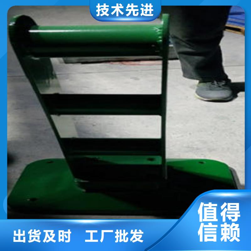 橋梁防撞支架,不銹鋼橋梁防護(hù)欄桿廠家產(chǎn)地工廠