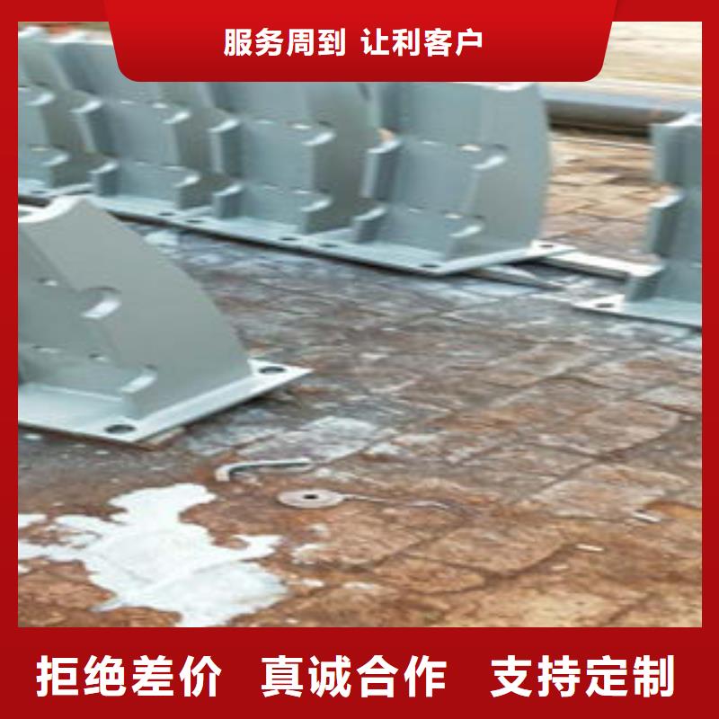 橋梁防撞支架,不銹鋼橋梁防護(hù)欄桿廠家產(chǎn)地工廠