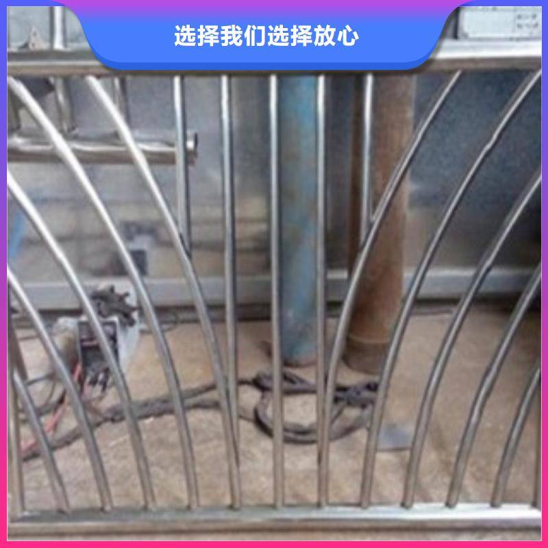 不銹鋼復(fù)合管橋梁防撞欄廠家支持拿樣