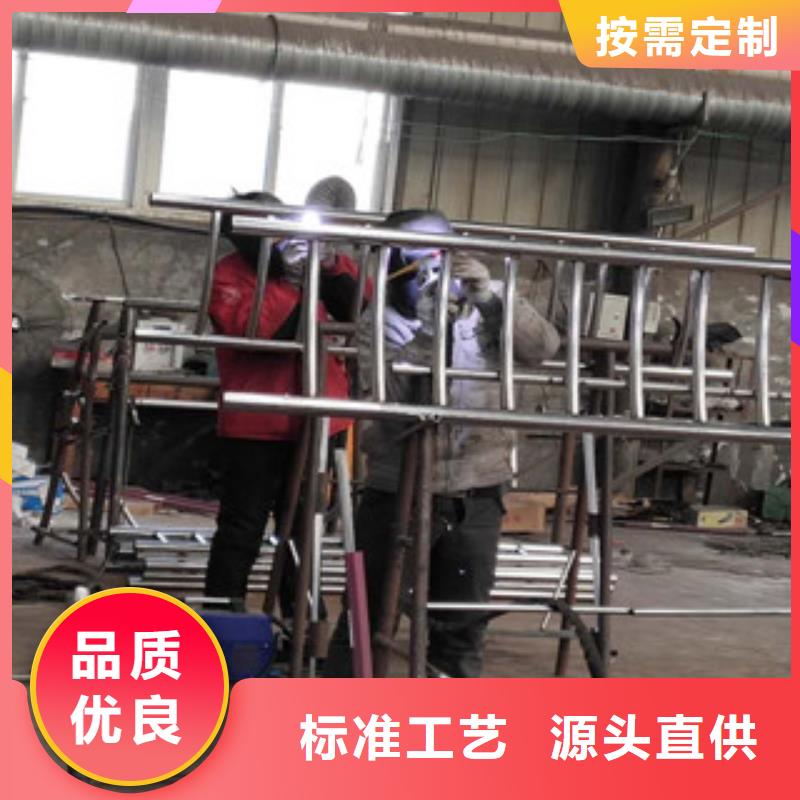 不銹鋼碳素鋼復(fù)合管不銹鋼復(fù)合管做工精細(xì)