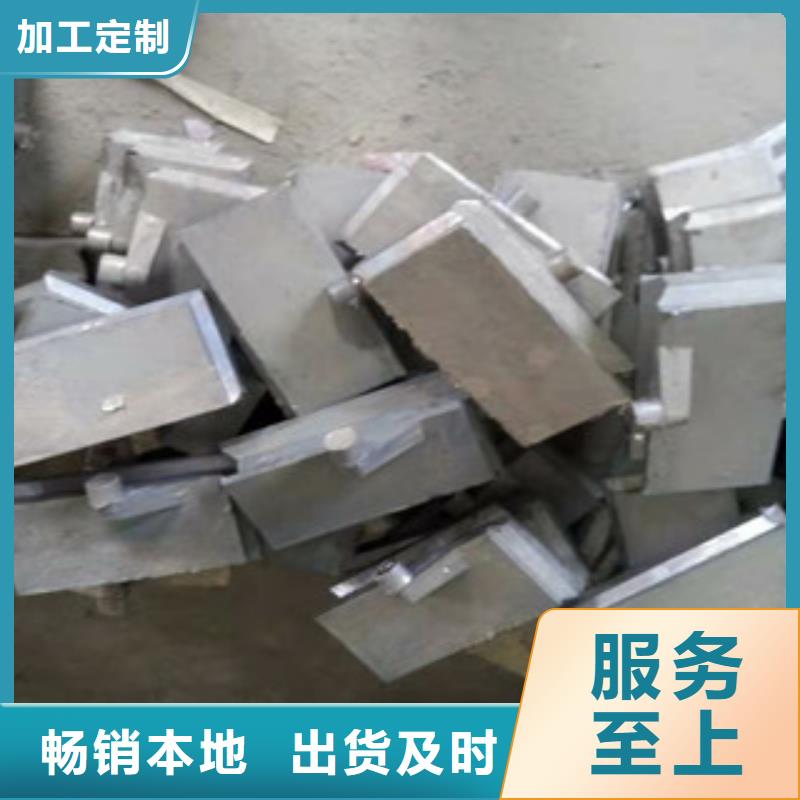 鉛板防護(hù)門(mén)價(jià)格實(shí)在