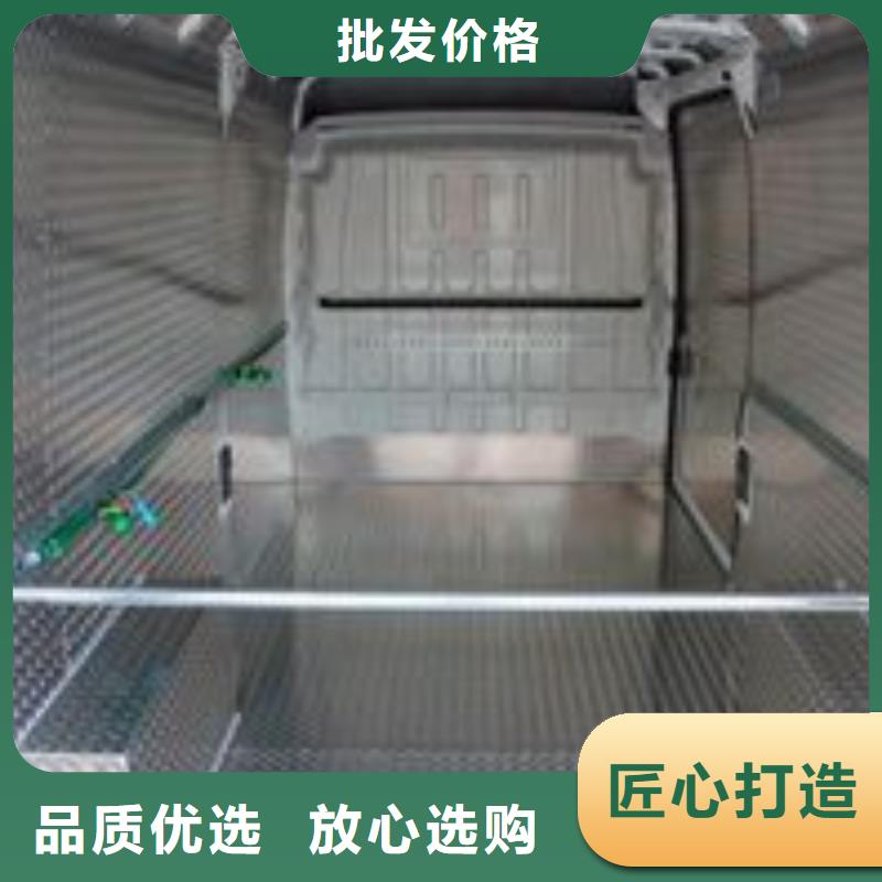 2014壓花鋁板具有良好的防滑效果，價(jià)格加便宜。
