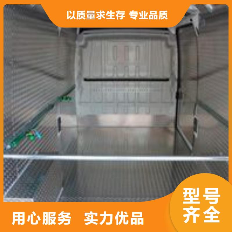 2014鋁板具有防滑、防銹功能，抗腐蝕性能強。