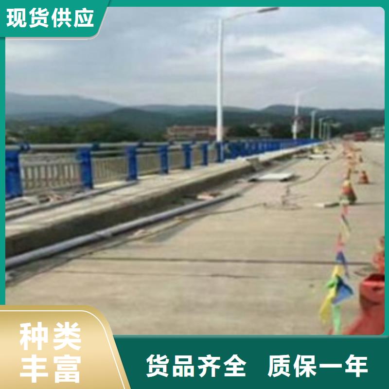 護欄3立柱多家倉庫發(fā)貨