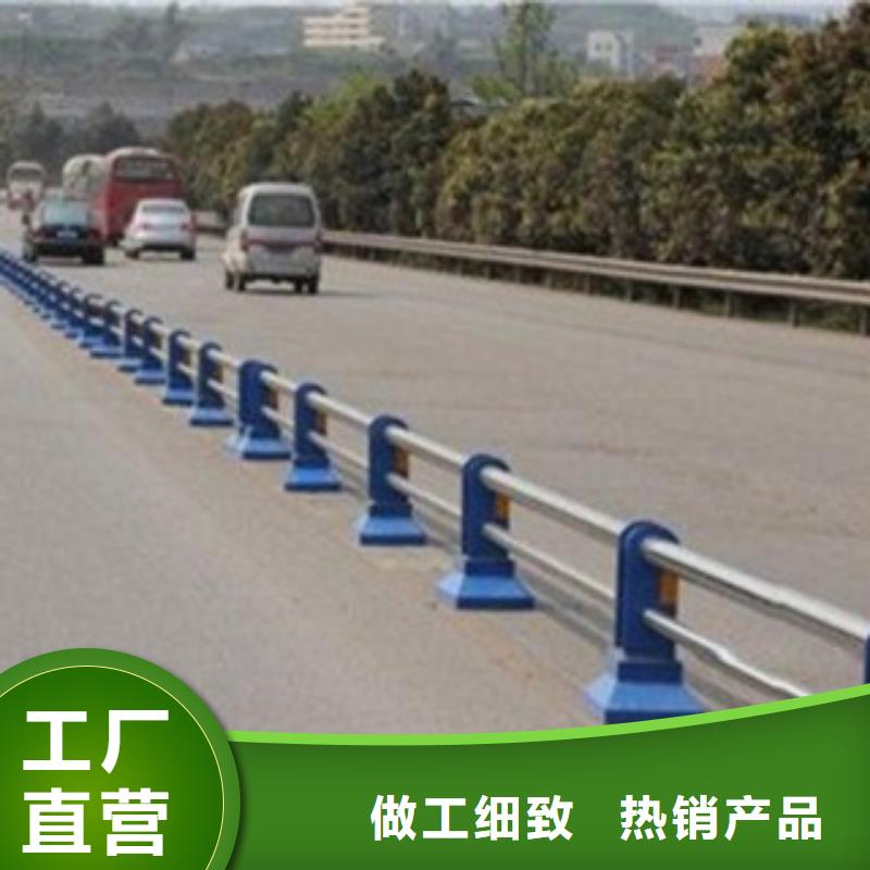 護欄3立柱多家倉庫發(fā)貨