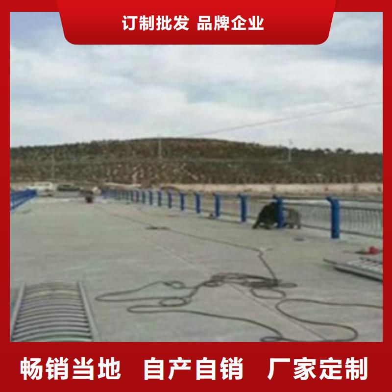 不銹鋼復合管護欄橋梁防撞立柱打造好品質
