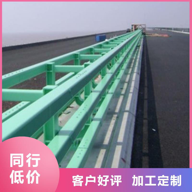 橋梁防撞護欄生產(chǎn)廠家橋梁燈光護欄廠家直銷供貨穩(wěn)定