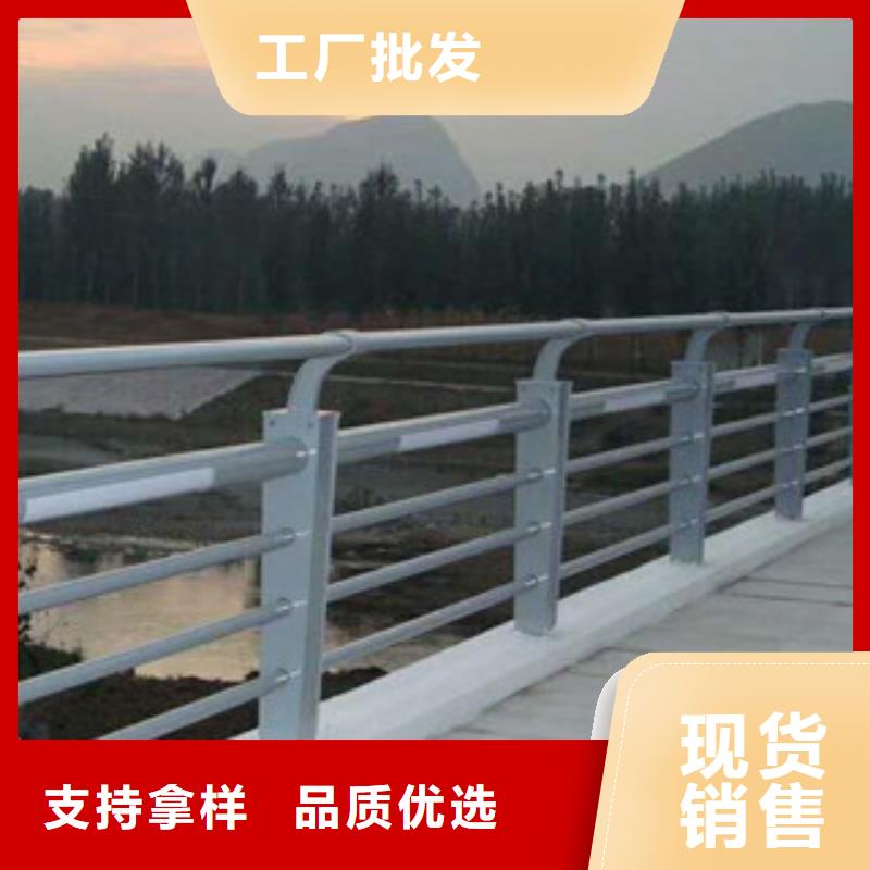 橋梁欄桿廠家防撞燈光欄桿價格便于安裝