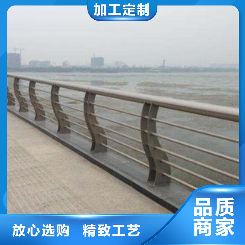 不銹鋼欄桿廠家擁有專業的技術團隊