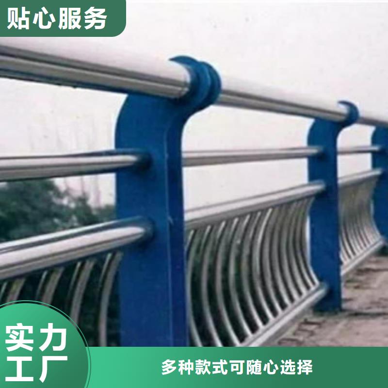 隔離護欄生產一米價格鋼板防撞立柱