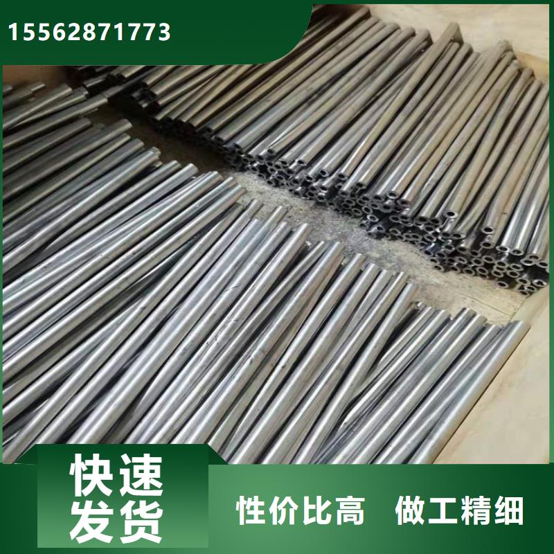 切割鉛磚實(shí)拍展現(xiàn)