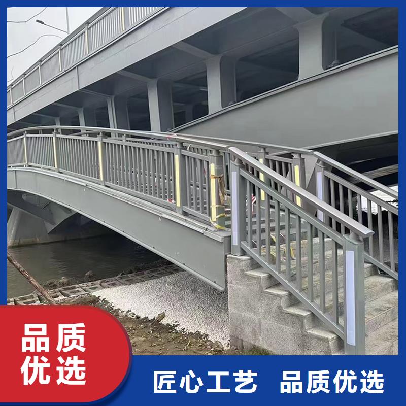 鋁合金防撞護欄來圖實地大廠鋁合金欄桿