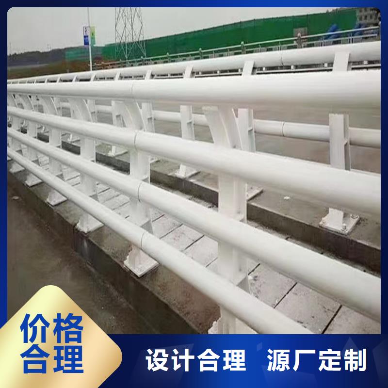 防撞燈光護(hù)欄實(shí)力雄厚
