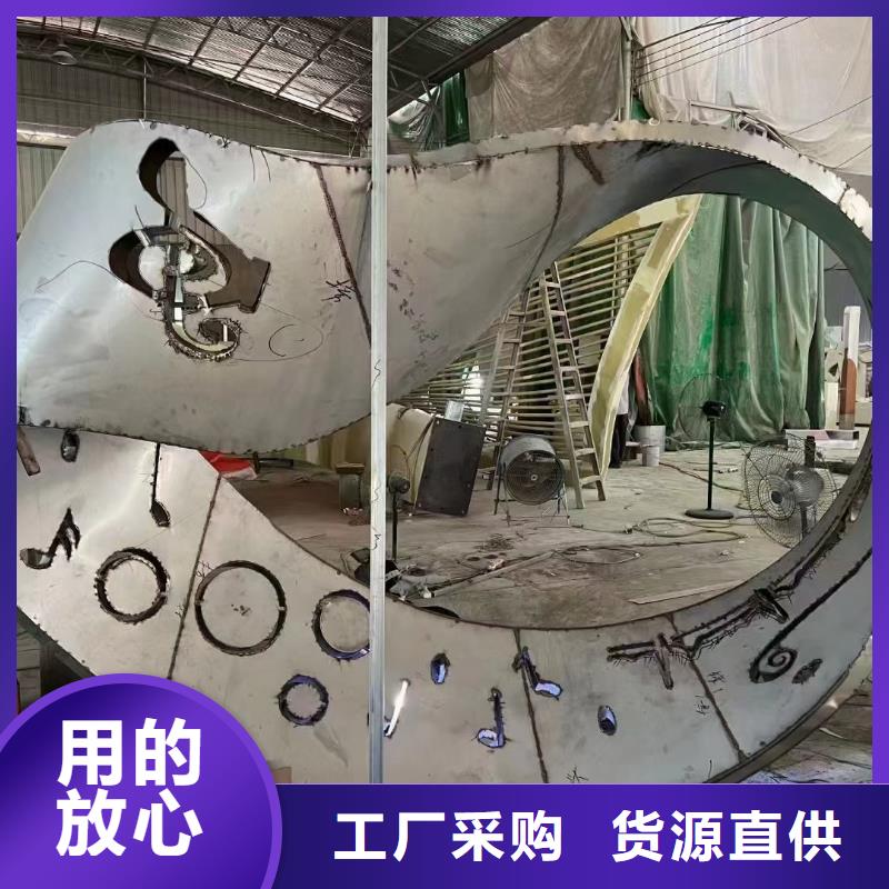 精神堡壘雕塑大量現(xiàn)貨供應(yīng)城市地標(biāo)雕塑